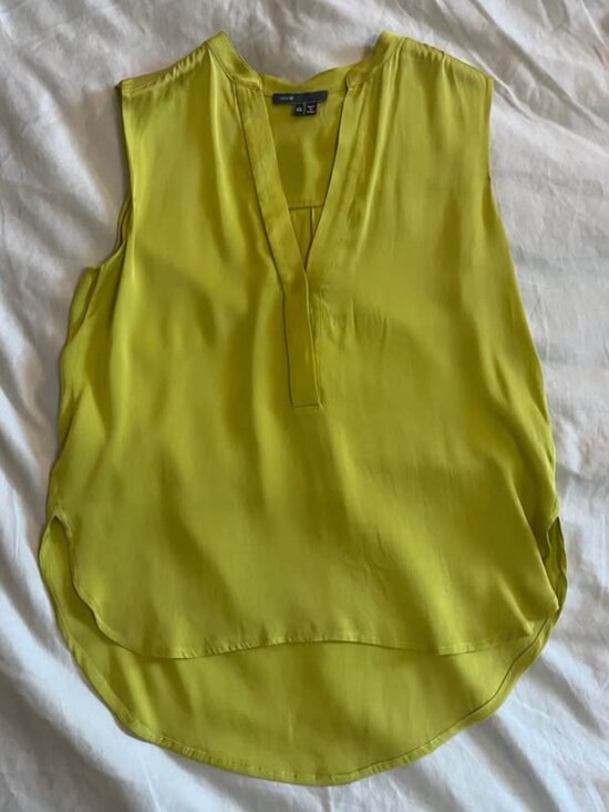 Vince Tops - Vince yellow silk blouse size XS